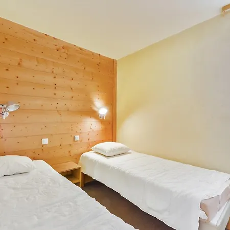 Les Nereides - Maeva