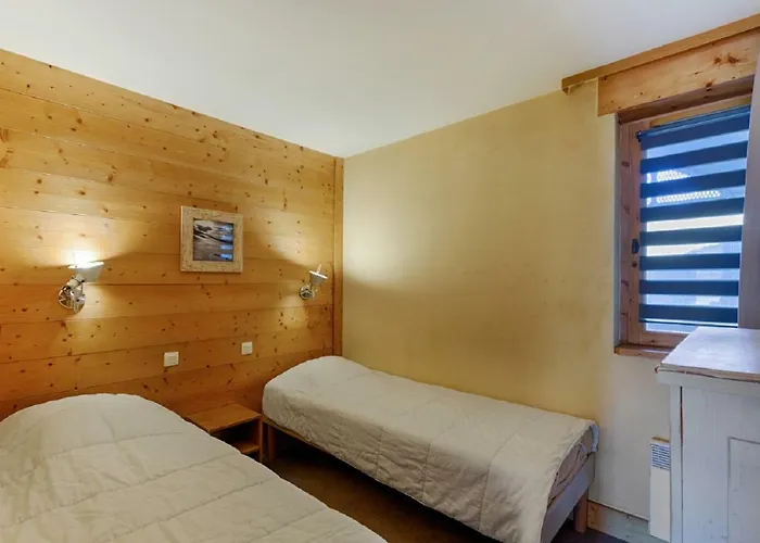 Les Nereides - Maeva